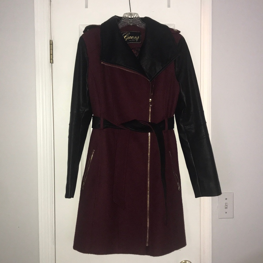 ❗️MAKE AN OFFER ❗️Guess Colorblock Coat